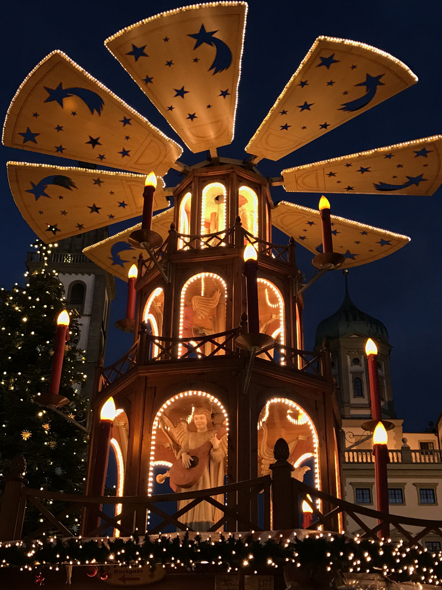 Рождественский базар в Аугсбурге